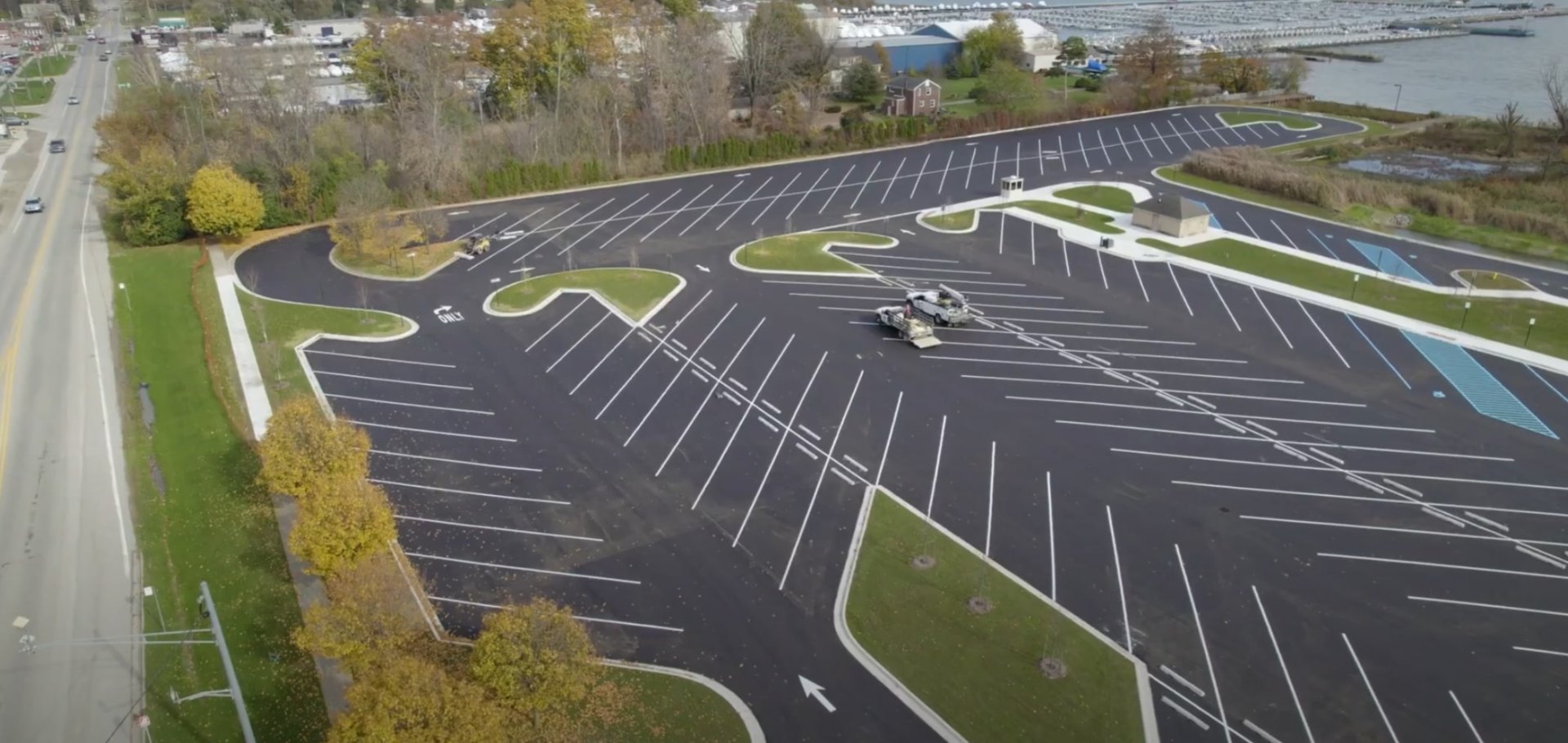 Commercial Landscaping with Curved Design Elements Aerial view of commercial landscaping with curved design elements